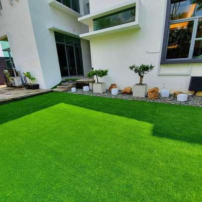SIMPLE AND ELEGANT GRASS CARPETS. image 1
