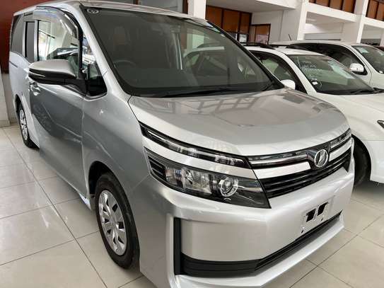 TOYOTA  VOXY 2015 model image 1