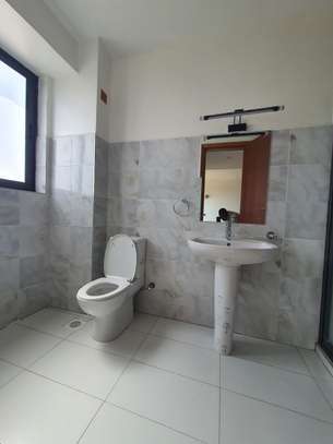 2 Bed Apartment with En Suite at Getathuru Rd image 8
