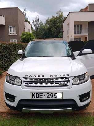 2015 Range Rover Sport image 4