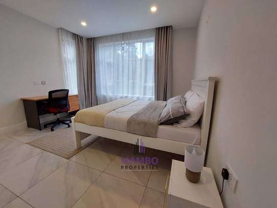 Furnished 1 Bed Apartment with En Suite at Rhapta Rd image 5