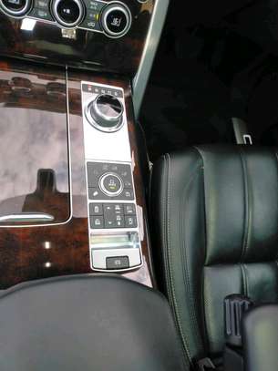 2015 Range Rover Vogue Autobiography Diesel with SUNROOF image 4