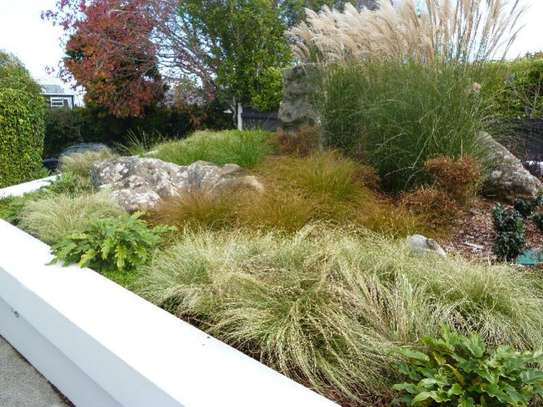 Best Garden Design, Landscaping & Gardening Services | Lawn Care & Yard Waste Removal image 4