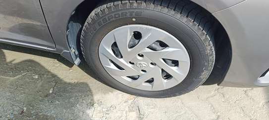 Toyota Axio G Gold 2018 2wd image 3