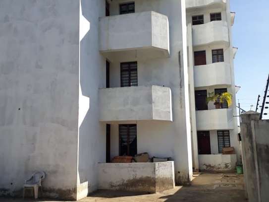 2 bedroom apartment for sale in Bamburi image 3