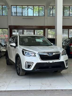 Subaru Forester SK9 image 2