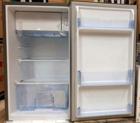 94 LITRES HISENSEC REFRIGERATOR image 3
