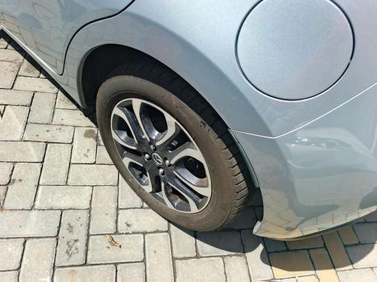 Mazda Demio Diesel image 14