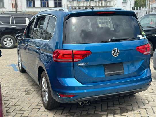 Volkswagen Touran TSI Blue 2018 image 8