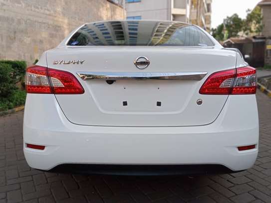 2015 Nissan sylphy image 10