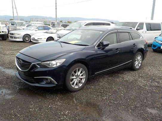 Mazda Atenza image 7