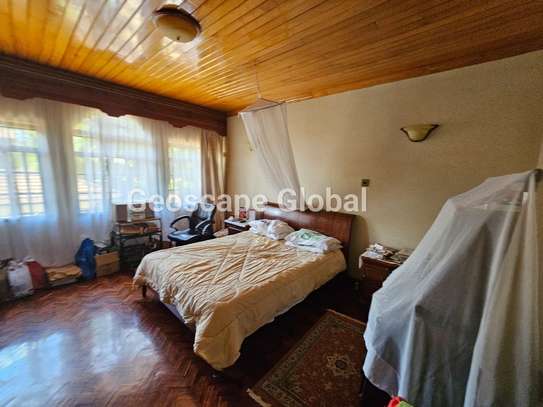 4 Bed House with En Suite at Kitisuru image 10