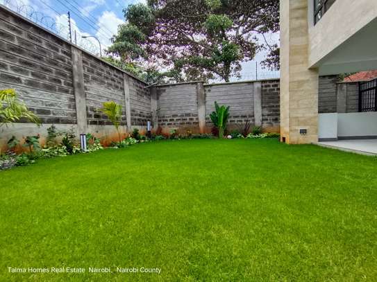 6 Bed Townhouse with En Suite at Lavington Green image 5