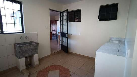 3 Bed Apartment with En Suite at Kileleshwa image 2