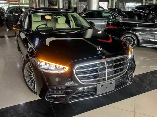 2022 Mercedes Benz S500 image 1