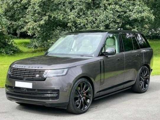 2023 range rover vogue image 4