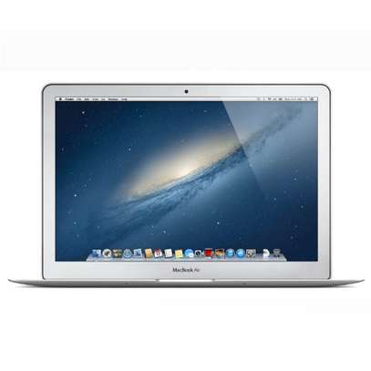 Macbook Air 2015 13 Inch Core i5 image 3