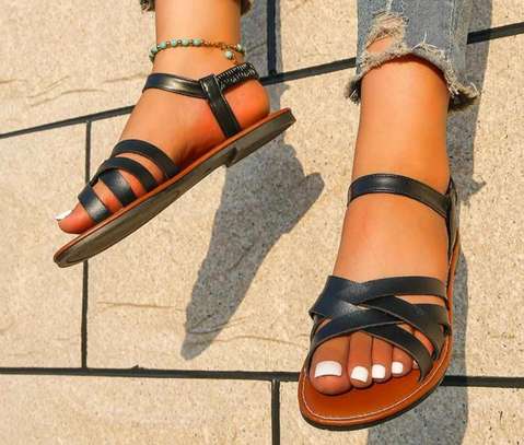 classic sandals 
Size 37-42 image 1