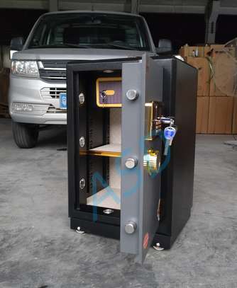 Office Safe : 60KG Premium Executive Office Safe image 3
