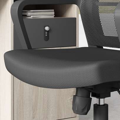 Ergonomic Mesh Sleek Office Chair image 3