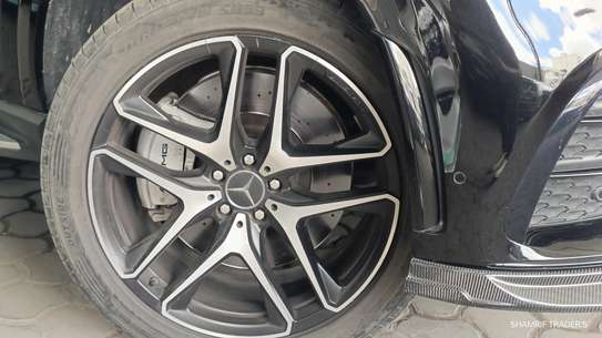 Mercedes Benz AMG GLE53 Hybrid 2021 image 6