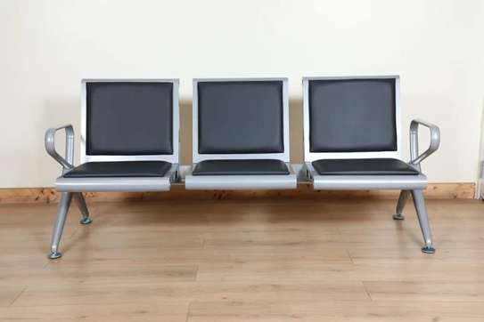 3-Link Heavy Gauge Padded Reception Bench image 2