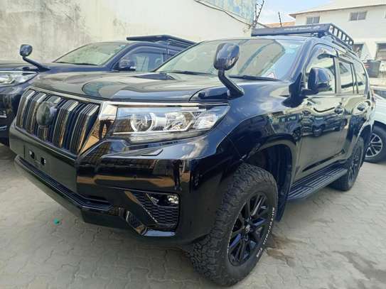 Toyota land cruiser prodo tx  2019 model image 6
