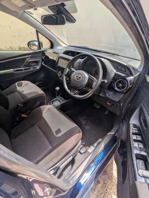 toyota vitz  offer image 4