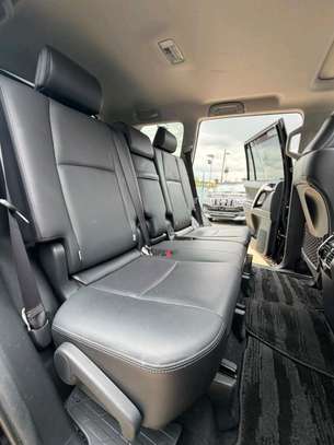 2022 Toyota Land Cruiser Prado TX-L image 8