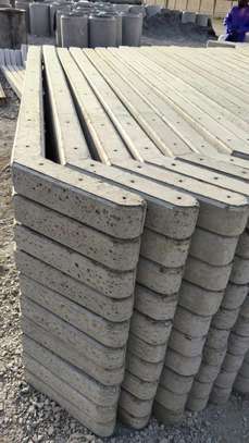 Concrete poles 10fts and 8fts image 2