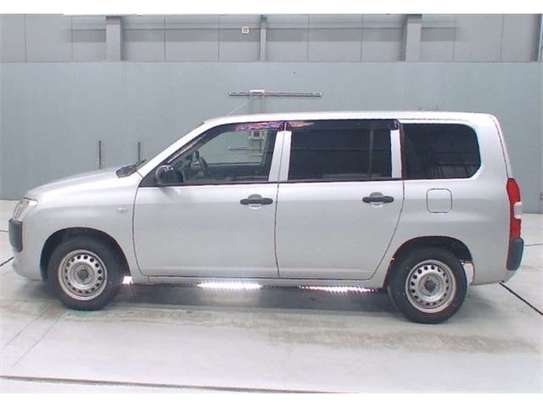 2019 TOYOTA PROBOX image 4