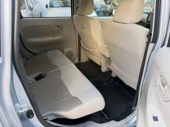 Daihatsu Move silver image 3