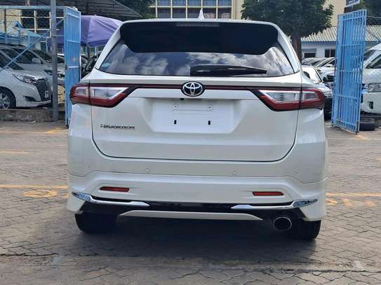 Toyota Harrier Premium sunroof 2019 white image 11