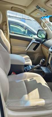 Toyota Land cruiser Prado Tx petrol 2018 image 3