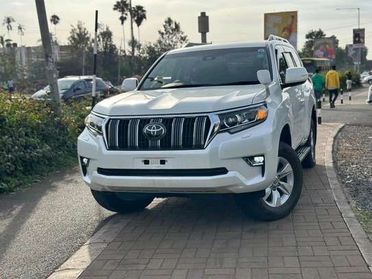 Make Toyota Land cruiser Prado TX White 2019 model. image 3