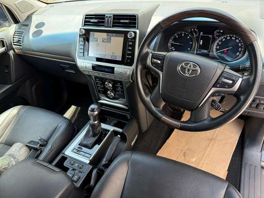 Toyota Landcruiser TZG image 8