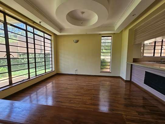 4 Bed House with En Suite in Kiambu Road image 3