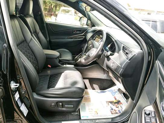 Toyota Harrier Year 2015 with leather seats KDK image 6