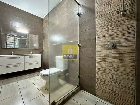 4 Bed Apartment in Parklands image 9