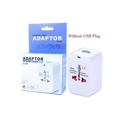 All-In-One Travel Power Adapter  Without USB image 3