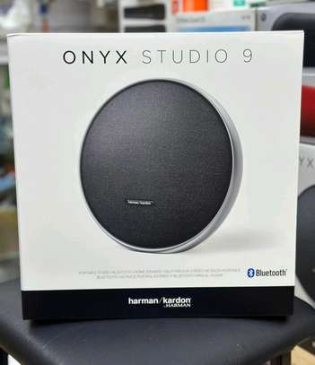 The Harman Kardon Onyx 9 image 1