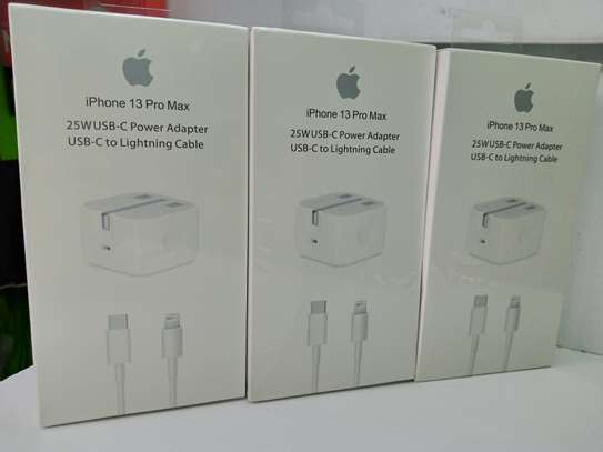 Apple IPhone 13 Pro Max 25W Usb -C Fast Charger image 1