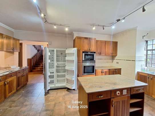 4 Bed Townhouse with En Suite at Peponi Rd image 3