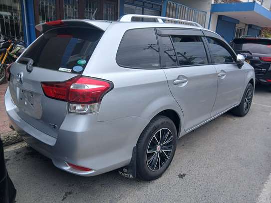 Toyota Fielder 2017 image 4