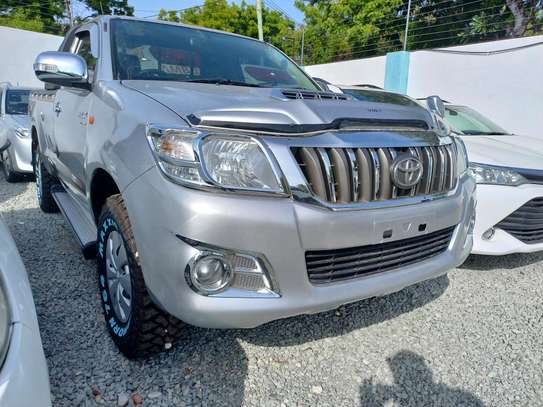 TOYOT HILUX PICK UP. image 1