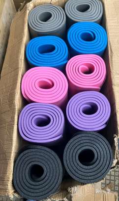 Yoga mats 10mm image 3