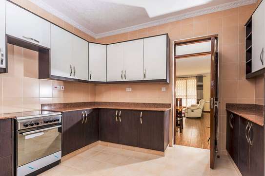 3 Bed Apartment with En Suite in Syokimau image 38