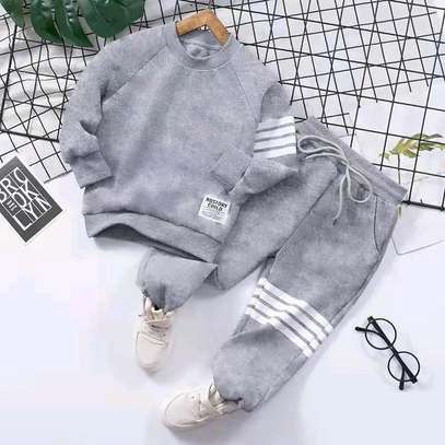 *CUTE 🔥 Kids Tracksuit* 🔥
*Quality 💯*
*From 1yr---5yrs* image 7