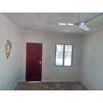 3 Bed House with En Suite in Mtwapa image 8