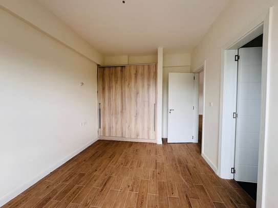 2 Bed Apartment with En Suite at Lavington image 11